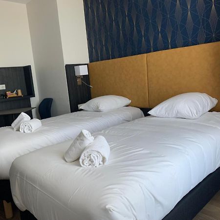 Hotel Le Cosy Riva Bella Ouistreham Zewnętrze zdjęcie