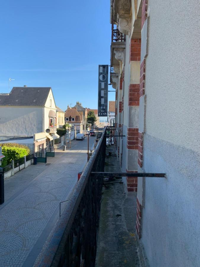 Hotel Le Cosy Riva Bella Ouistreham Zewnętrze zdjęcie